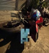 夸张！台中醉汉沿街推倒10多辆机车 车主气炸提告 警依毁损罪送办