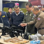中籍男拥大批军火引爆国安疑虑 泰国拟将60天免签期砍半